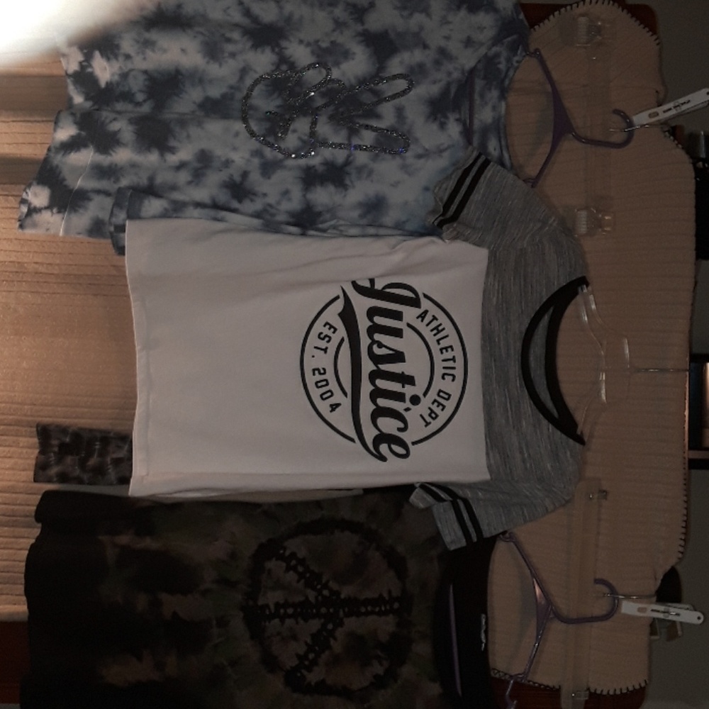 3 Justice shirt Lot